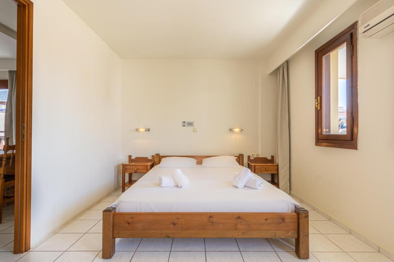 Athina Inn Hersonissos  Exterior photo