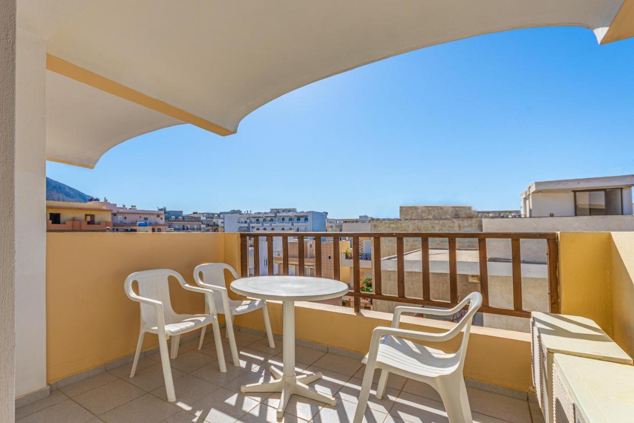 Athina Inn Hersonissos  Exterior photo
